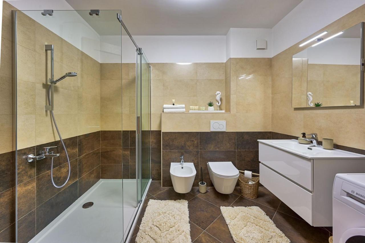 Apartment Zala With Private Pool Ližnjan Exterior foto
